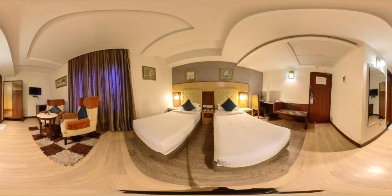 Hotel Silicrest Бенґалуру Екстер'єр фото